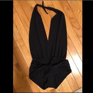 Carmen marc valvo / victoria’s secret swim size 4